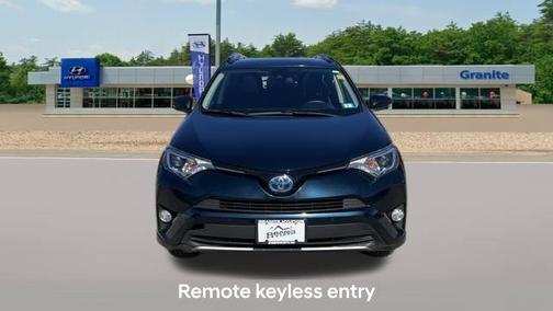 2018 Toyota RAV4 Hybrid XLE
