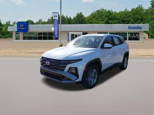 2025 Hyundai TUCSON SE