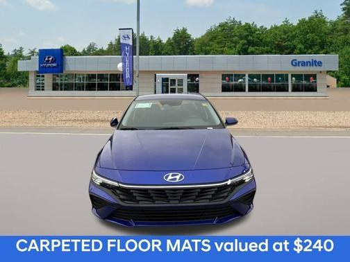 2026 Hyundai ELANTRA SE