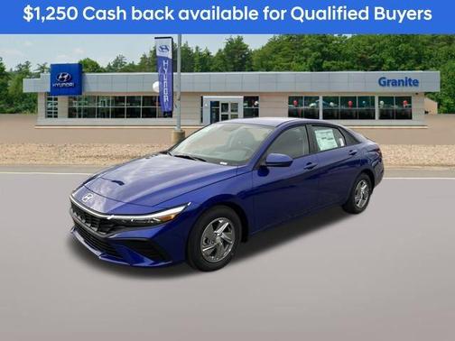 2026 Hyundai ELANTRA SE