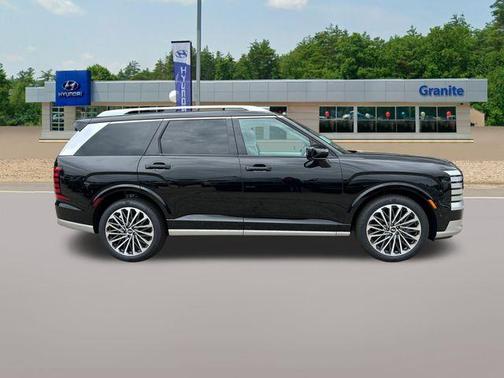 Abyss Black Pearl 2026 Hyundai Palisade Hybrid Calligraphy