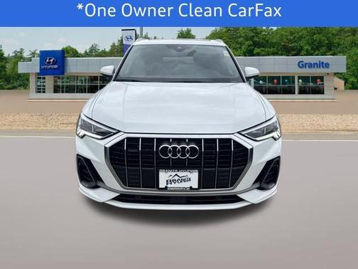 2024 Audi Q3 45 S line Premium