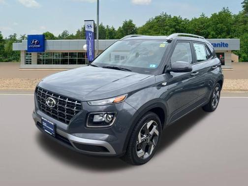 2024 Hyundai VENUE SEL