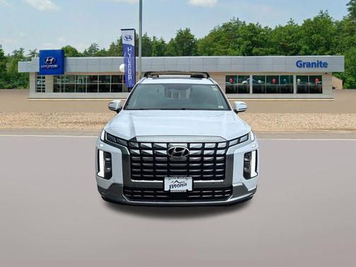 Hyper White 2025 Hyundai PALISADE Calligraphy