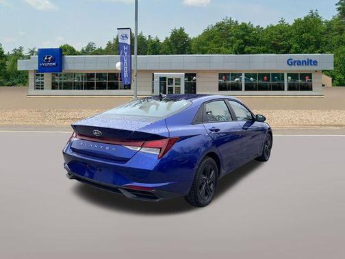 Intense Blue 2022 Hyundai ELANTRA SEL