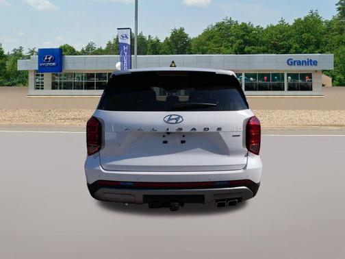 2025 Hyundai PALISADE SE