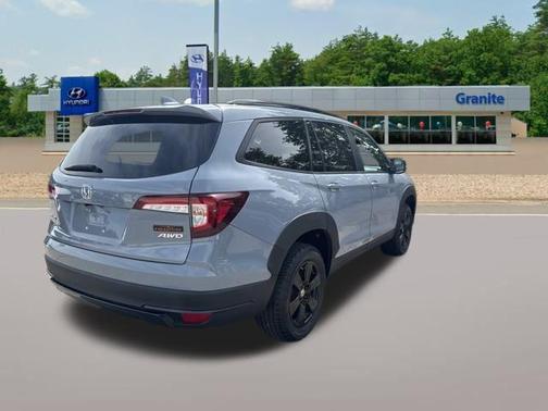 2022 Honda Pilot TrailSport