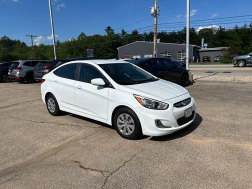 Century White 2017 Hyundai Accent SE