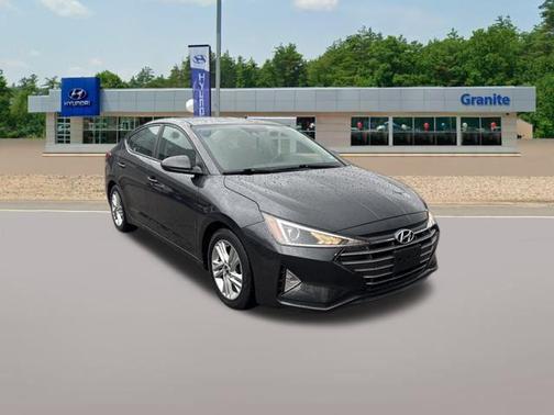 2020 Hyundai ELANTRA SEL