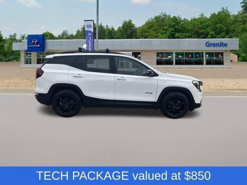 2023 GMC Terrain AT4