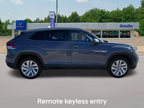 2022 Volkswagen Atlas Cross Sport 3.6L V6 SE w/Technology