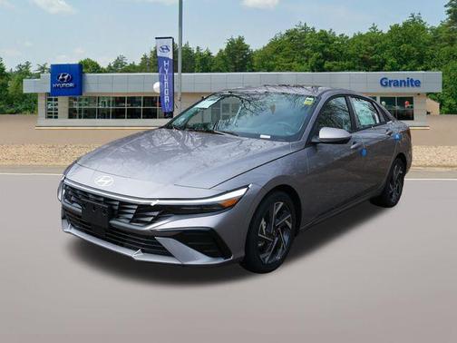 2025 Hyundai ELANTRA Limited