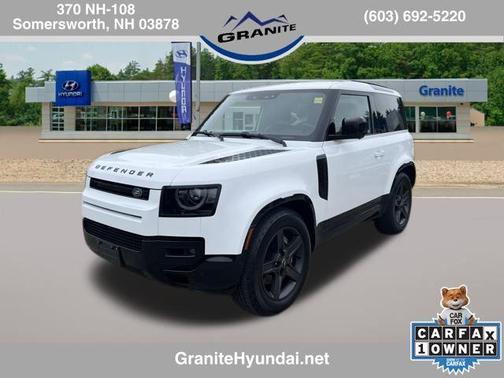 2024 Land Rover Defender P400 X-Dynamic SE
