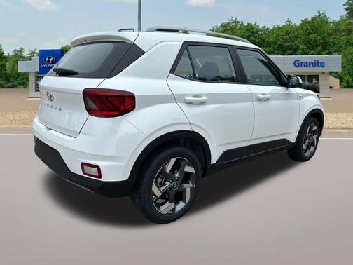 Lunar White 2026 Hyundai VENUE SEL