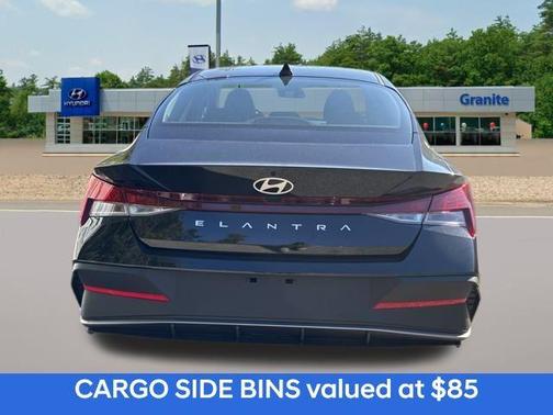 2025 Hyundai ELANTRA HEV Limited