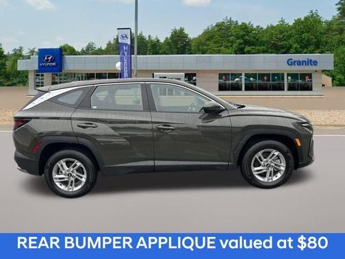 2025 Hyundai TUCSON SE