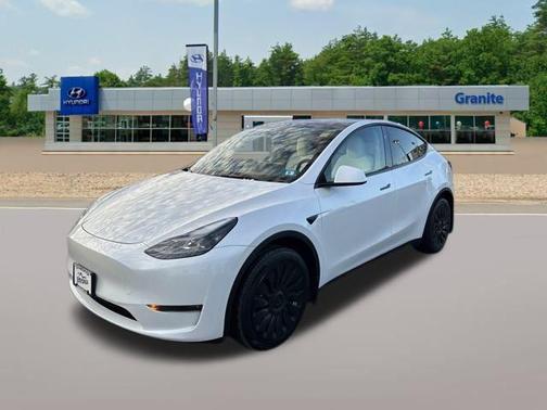 2024 Tesla Model Y Long Range