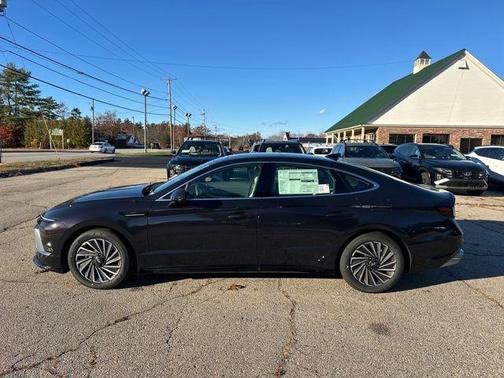 2026 Hyundai SONATA Hybrid SEL