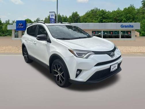 2016 Toyota RAV4 SE