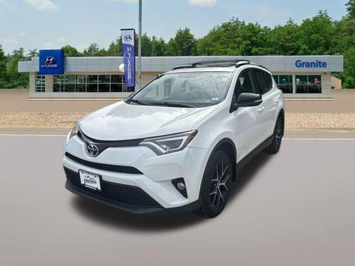 2016 Toyota RAV4 SE