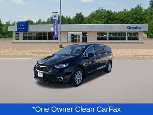 2024 Chrysler Pacifica Touring-L