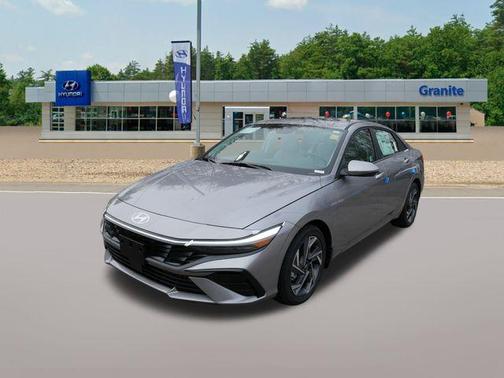 2025 Hyundai ELANTRA Limited