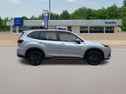 Ice Silver Metallic 2023 Subaru Forester Sport