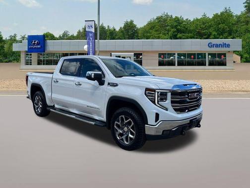 White Frost Tri-Coat 2023 GMC Sierra 1500 SLT