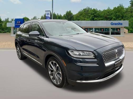 2022 Lincoln Nautilus Reserve