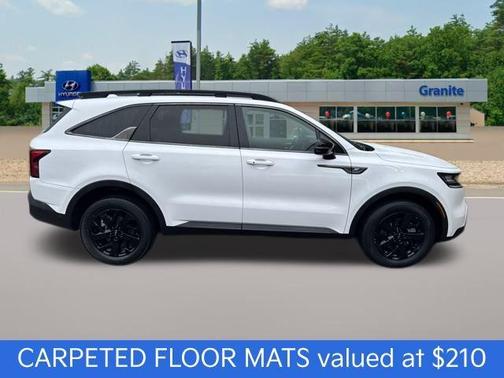 2022 Kia Sorento S