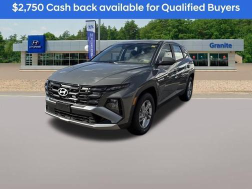 2026 Hyundai TUCSON SE