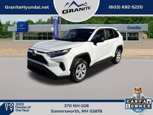2024 Toyota RAV4 LE