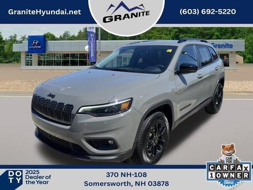 2023 Jeep Cherokee Altitude Lux