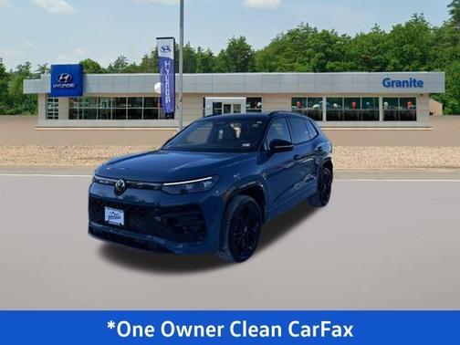 2025 Volkswagen Tiguan 2.0T SE R-Line Black