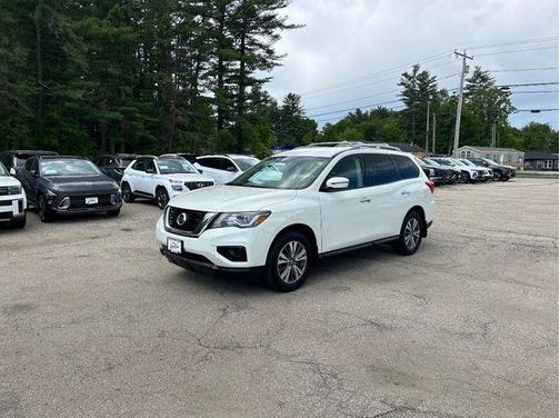 Glacier White 2020 Nissan Pathfinder S