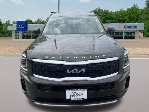 2022 Kia Telluride S