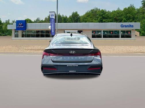 Amazon Gray 2026 Hyundai ELANTRA SEL Sport