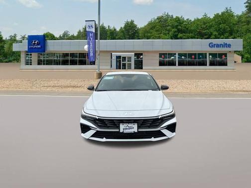 White 2026 Hyundai ELANTRA HEV SEL Sport