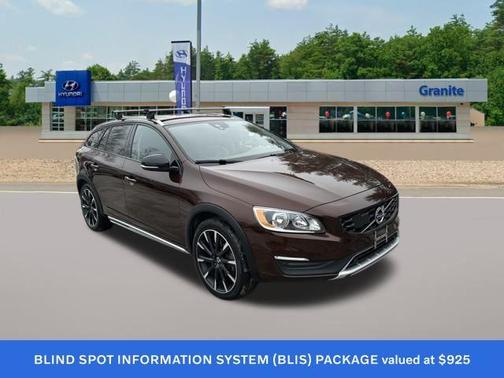 2018 Volvo V60 Cross Country T5
