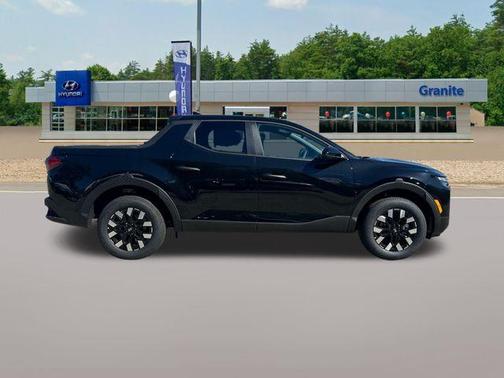 Phantom Black 2026 Hyundai SANTA CRUZ SE