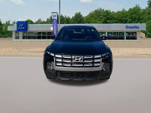 Phantom Black 2026 Hyundai SANTA CRUZ SE