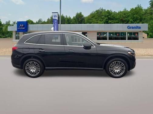 2024 Mercedes-Benz GLC 300 Base 4MATIC