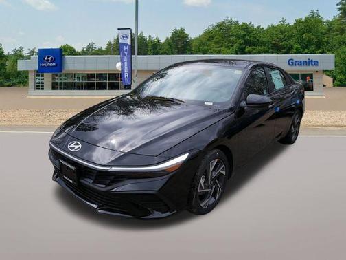 2025 Hyundai ELANTRA SEL Convenience