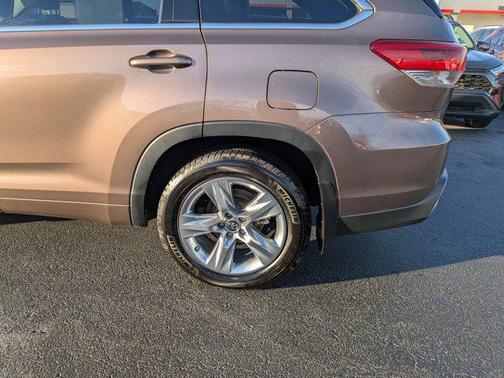 2018 Toyota Highlander Limited