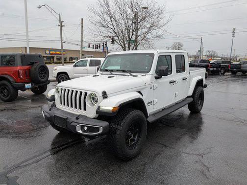 2020 Jeep Gladiator Overland