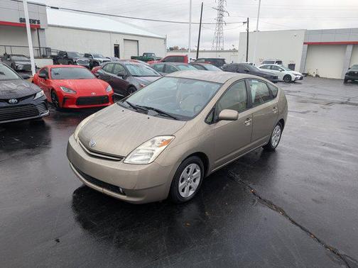 2004 Toyota Prius Base