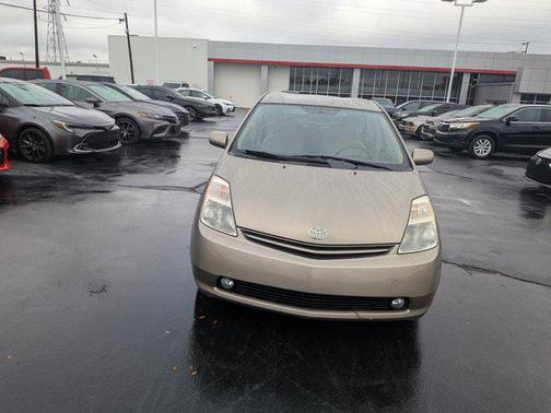 2004 Toyota Prius Base
