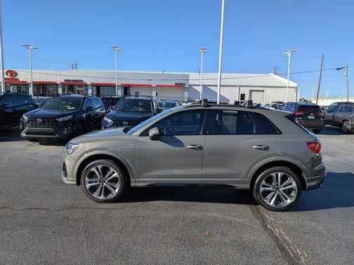 2022 Audi Q3 45 S line Premium Plus