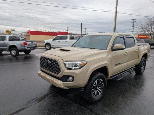 2020 Toyota Tacoma TRD Sport