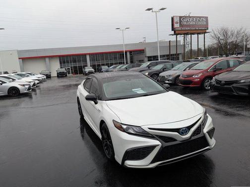 2021 Toyota Camry XSE